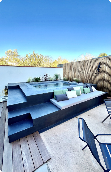 Une mini piscine réalisée par Labège Piscines
